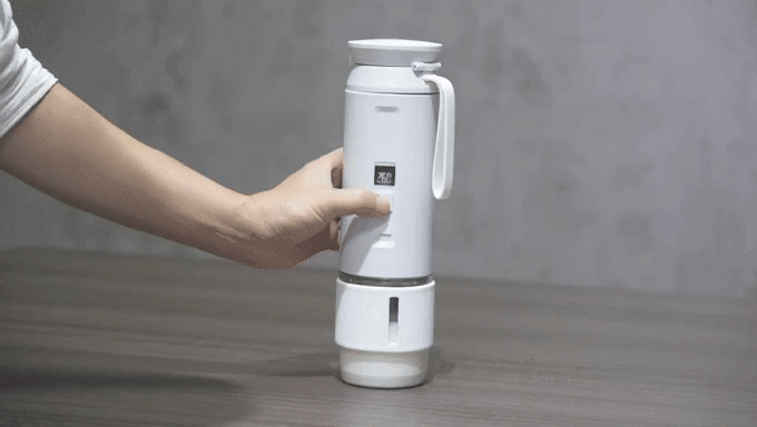 Animatie comutare moduri espressor portabil LittleDomi butoane si display